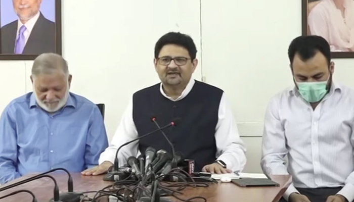 Former finance minister Miftah Ismail addressing a press conference in Karachi on November 22, 2021. — YouTube