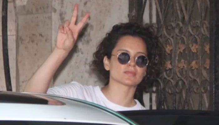 Kangana Ranaut kickstarts her morning with Pilates