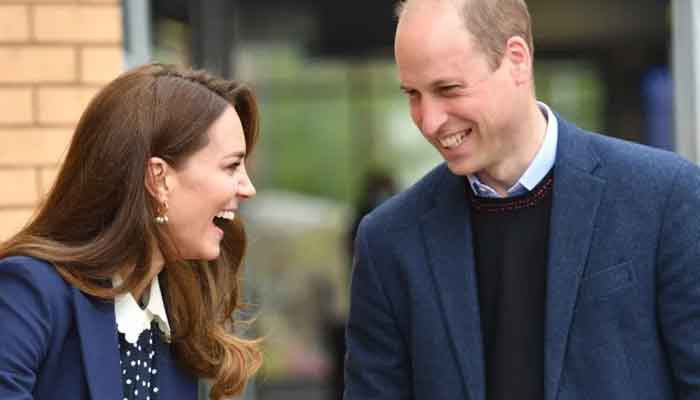 Kate Middleton mengolok-olok suaminya William di acara yang gemerlap