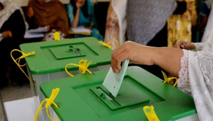 President issues ordinance for local body elections in Islamabad