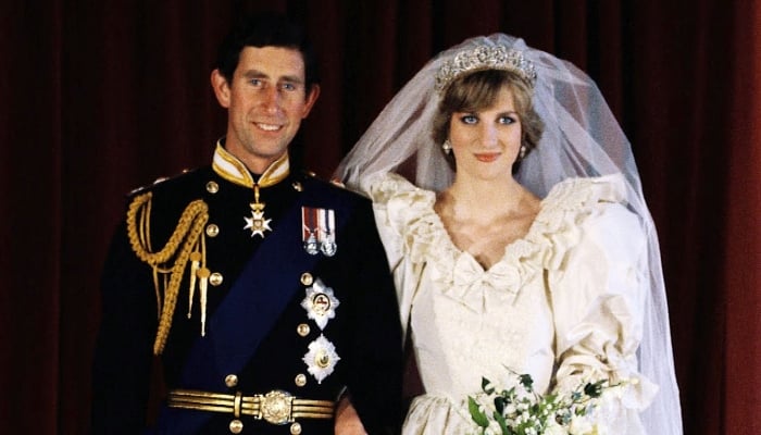 Aide also said that he was the one to tell Charles of Diana’s relationship