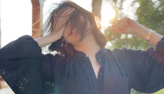 Anushka Sharma stuns in latest sun-kissed photos