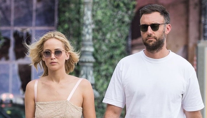 The actress is currently expecting her first child with husband Cooke Maroney