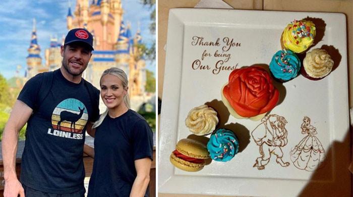 Carrie Underwood celebrates 2021 Thanksgiving with a getaway to Disney World