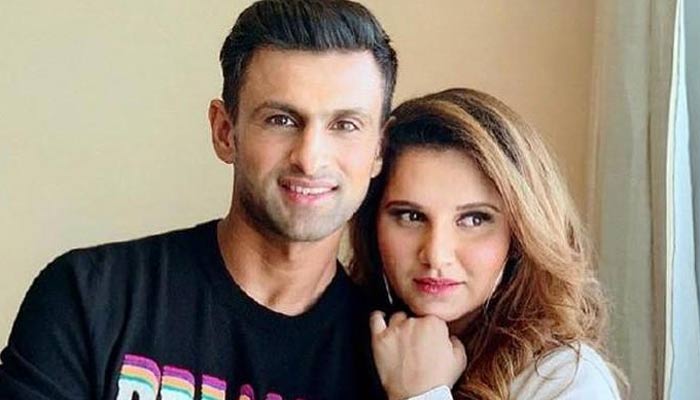 Pakistani all-rounder Shoaib Malik and Indian tennis star Sania Mirza. — Twitter/File