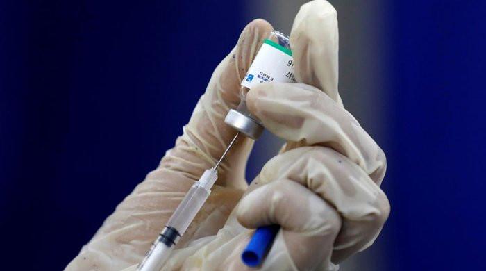 New COVID-19 variant: Sindh makes booster dose compulsory for fully vaccinated people