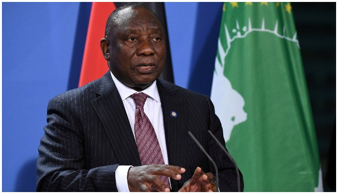 Presiden Afrika Selatan menuntut pencabutan ‘mendesak’ larangan bepergian