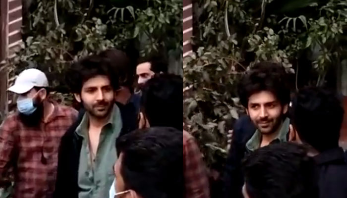 Kartik Aaryan gets snapped at Jama Masjid, India amid ‘Shehzada’ filming