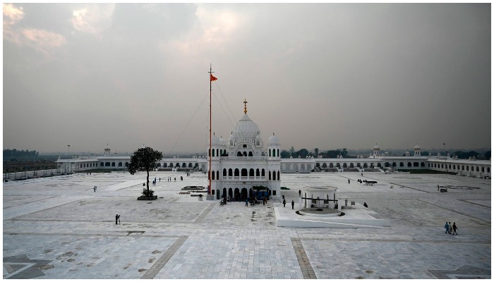 A file photo of the shrine of Baba Guru Nanak Dev at the Gurdwara Darbar Sahib, in the Pakistani town of Kartarpur, near the Indian border, taken on November 6, 2019. Photo: AFP