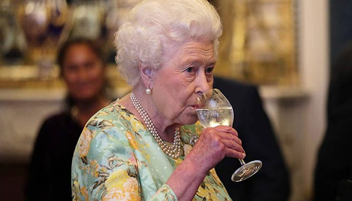 Queen still enjoys her daily wine after quitting alcohol