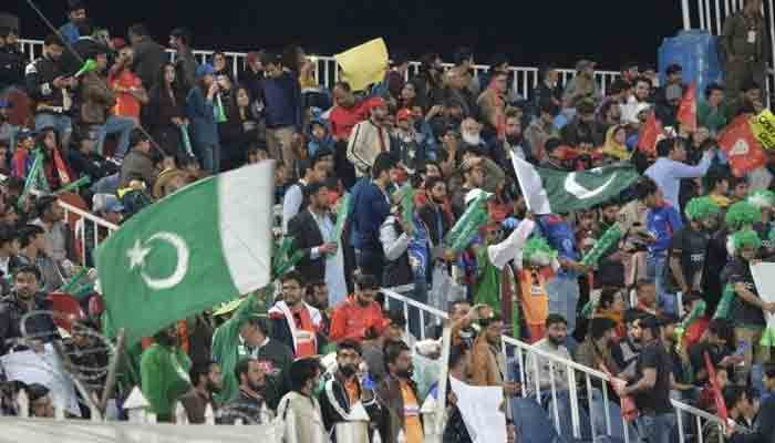 Pakistan mengizinkan stadion berkapasitas penuh untuk seri Windies