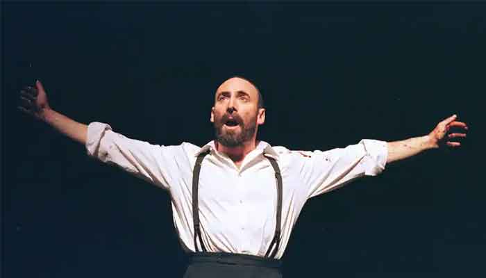 Antony Sher: Shakespearean actor dies aged 72