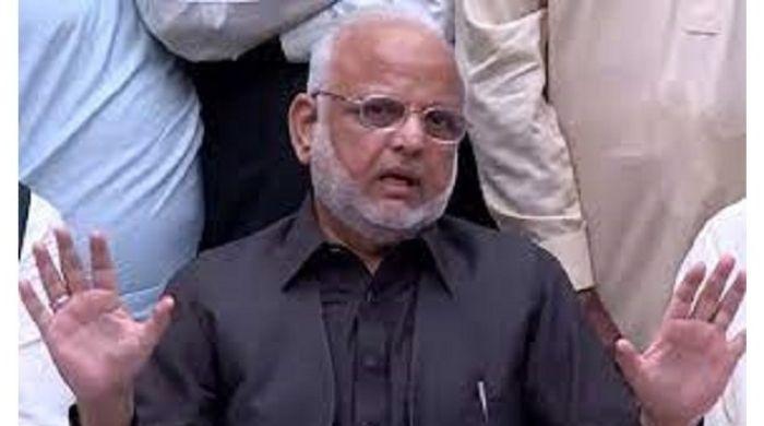 PTI's Ejaz Chaudhry deems Fawad Chaudhry's comments as 'foul'