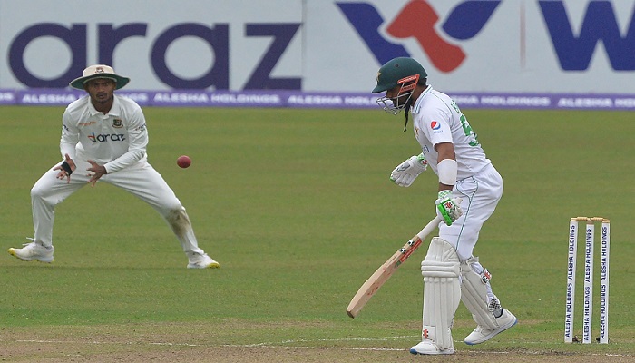 Bangladesh pacer Khaled Ahmed traps Pakistan captain Babar Azam in front for 76. Photo: @ICC/ Twitter