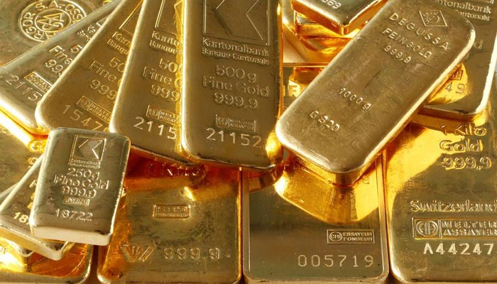 Gold bars from the vault of a bank are seen in this illustration picture taken in Zurich November 20, 2014.— Reuters/File