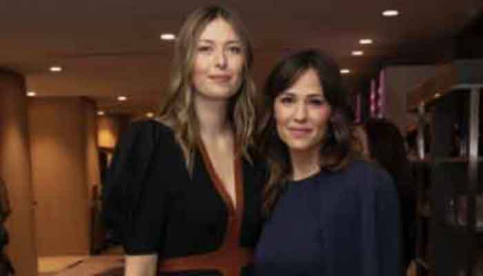 Maria Sharapova calls Ben Afflecks former wife Jennifer Garner an epitome of class