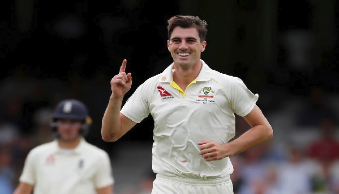 Cricket - Ashes 2019 - Fifth Test - England v Australia - Kia Oval, London, Britain - September 12, 2019 Australias Pat Cummins celebrates the wicket of Englands Joe Denly Action Images via Reuters/Paul Childs