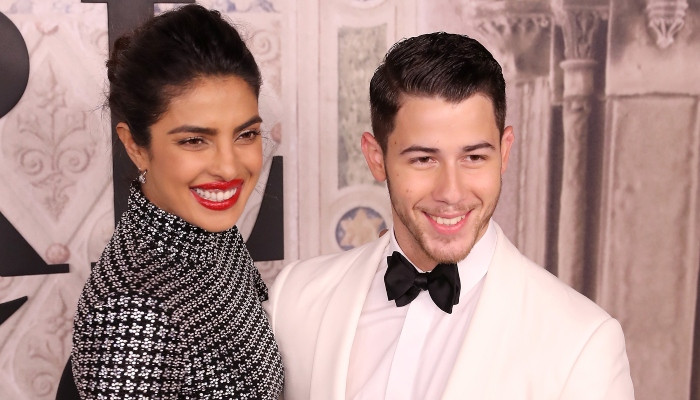 Priyanka Chopra mengungkapkan reaksi Nick Jonas tentang dia bergabung dengan pemeran ‘The Matrix’