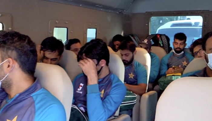 The Pakistan cricket team en route to the National Stadium, Karachi on December 16, 2021. — Twitter