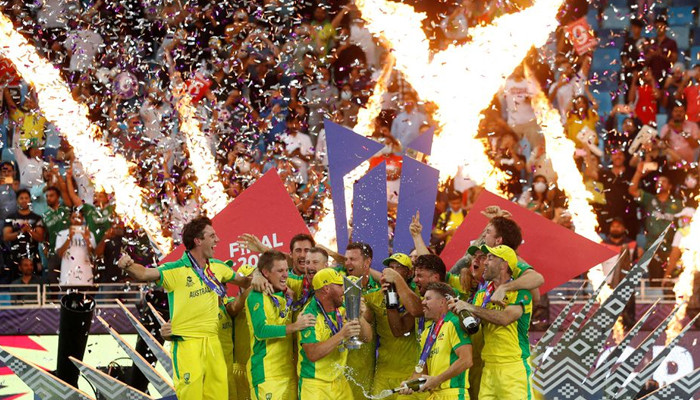 Pada tahun 2021, skandal rasisme mengguncang Inggris, gelar juara dunia untuk Australia, Selandia Baru
