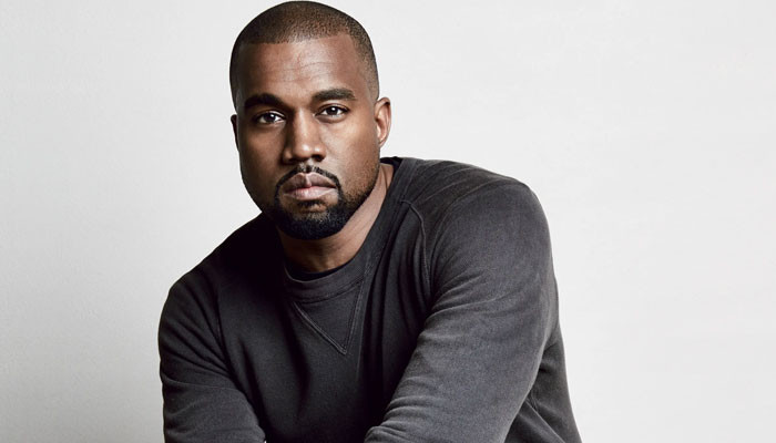 Kanye West menggunakan hubungan asmara dengan Vinetria sebagai gangguan di tengah perang untuk memenangkan Kim Kardashian