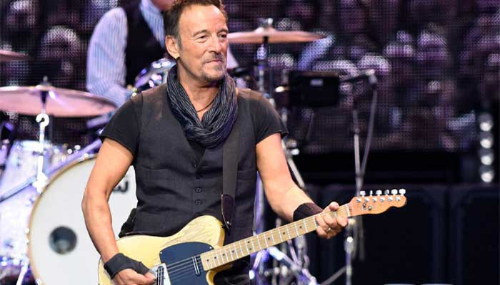 Bruce Springsteen menjual katalog lagu seharga setengah miliar dolar