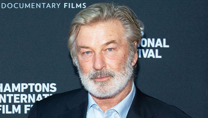 Pengacara Alec Baldwin ‘meminta’ surat perintah penggeledahan untuk ‘perlindungan’