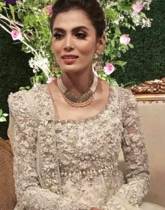Mushk Kaleem makes a contemporary reception bride in white: Photos