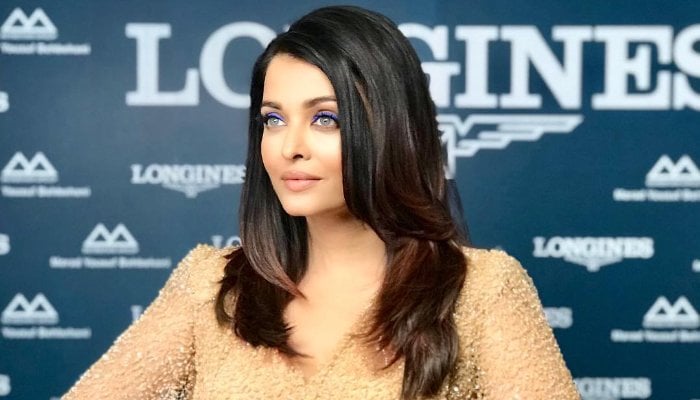 Aishwarya Rai sends love to parents on wedding anniversary amid Panama leaks probe