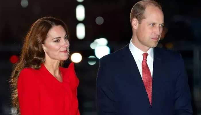 Meghans fans take a jibe at Kate Middleton over her intimate photo with William