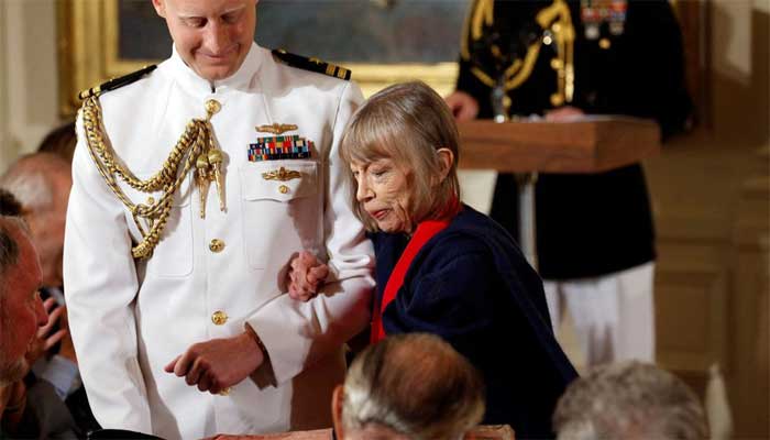 Joan Didion dies at age of 87