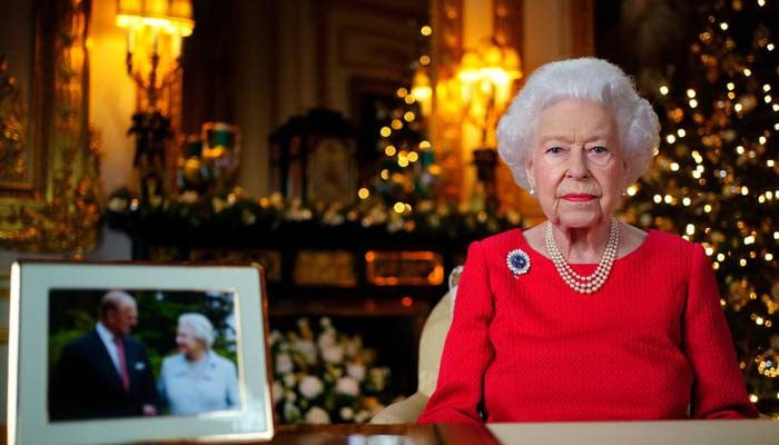 Queens Christmas speech to only display Prince Philips photo this year