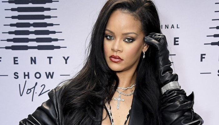 Madame Tussauds’ festive update on Rihanna’s wax statue bears no resemblance