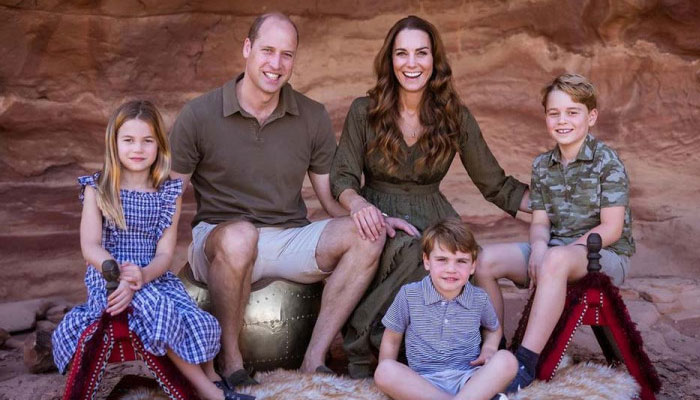 Kate Middleton vs Meghan Markle: Who did the Christmas holiday card better?