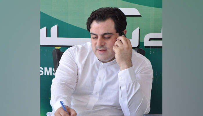 Pemimpin PML-N Bilal Yasin terluka saat pria tak dikenal melepaskan tembakan di Lahore