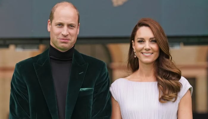 According to Kate Middletons friends, Prince William is absolutely the love of her life