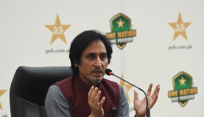 Pakistan Cricket Board (PCB) Chairman Ramiz Raja addresses a press conference at the cricket academy in Lahore on September 13, 2021. — Reuters/File