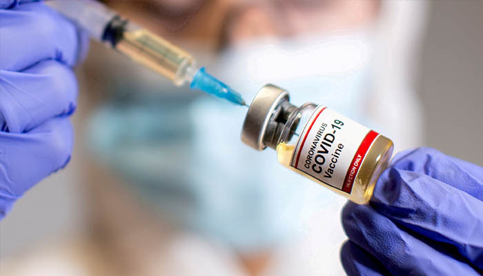 Pria India ‘menipu’ sistem vaksin dengan mendapatkan 12 jab