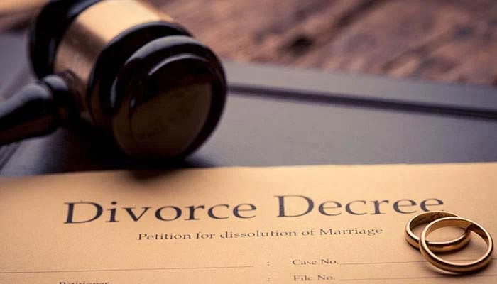 Pengantin pria menceraikan pengantin wanita karena menari di lagu ‘provokatif’ selama upacara pernikahan