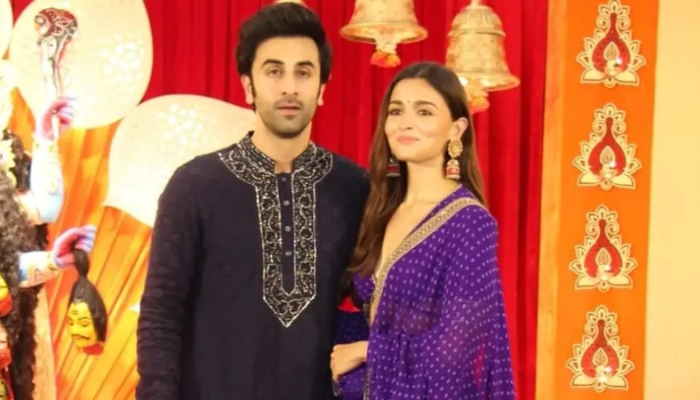 Alia Bhatt has said that her beau Ranbir Kapoor is the ultimate fashionista in Bollywood