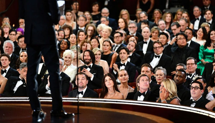 Selena Gomez, not Pete Davidson, to host Oscars 2022