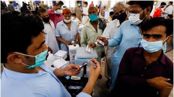 COVID-19 outbreak: Where can Pakistanis get a booster shot?