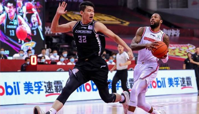 basketball Sonny Weems playing for the Guangdong Southern Tigers at the Chinese Basketball Association. — AFP/File