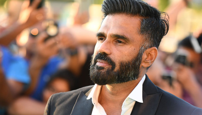 Suniel Shetty reacts to ‘irresponsible’ reporting on kids’ double weddings
