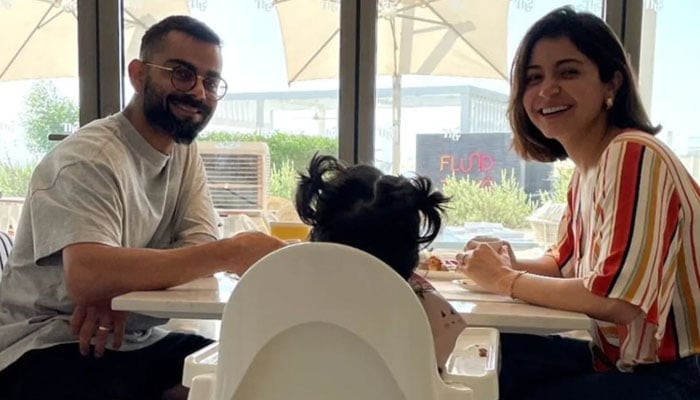 Anushka Sharma, Virat Kohli’s fans are angry after their daughter’s pic went viral