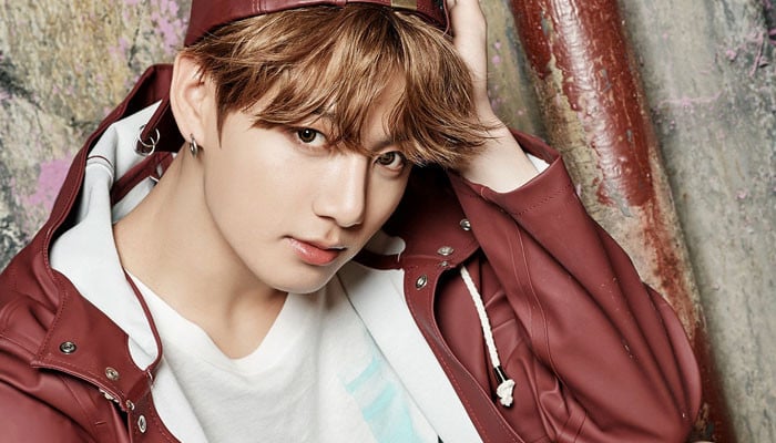 アイドル ARTIST MADE COLLECTION BY BTS JUNG KOOK 394853_104452_updates.jpg