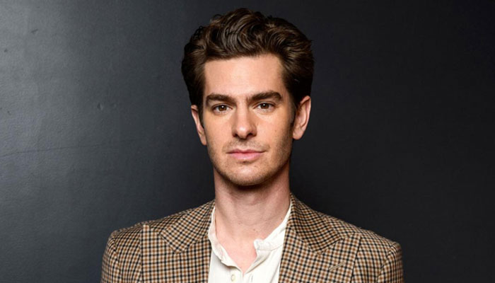 Andrew Garfield feels 'touched' as Ellen DeGeneres predicts his Oscar win Andrew Garfield feels 'touched' as Ellen DeGeneres predicts his Oscar win