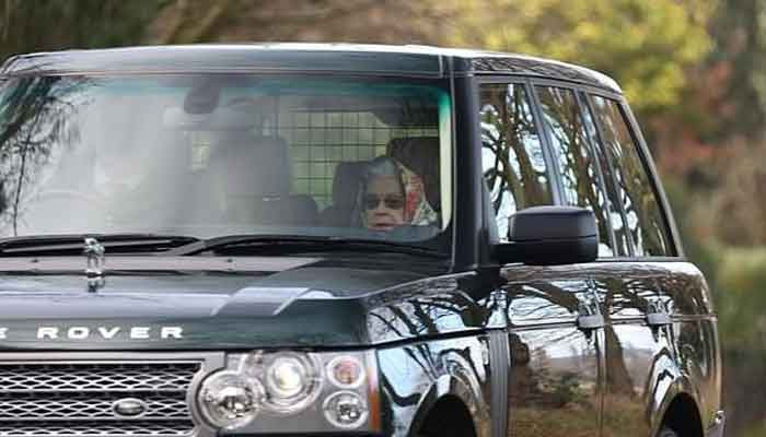 Ratu Elizabeth memiliki Range Rover INI selama 15 tahun!