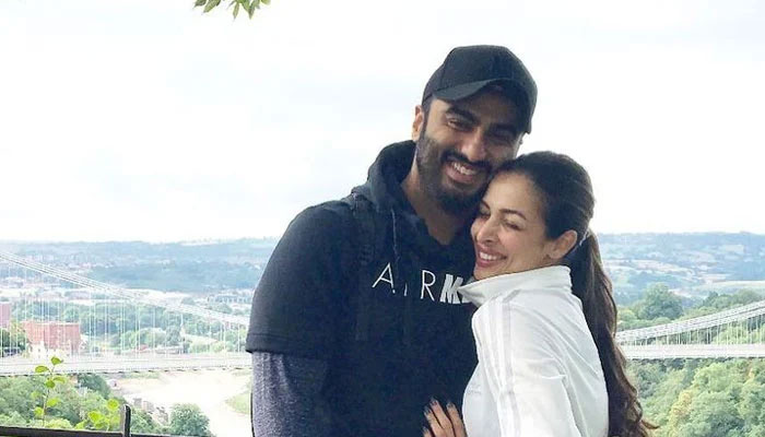 Malaika Arora gushes over her beau Arjun Kapoor: ‘handsome’