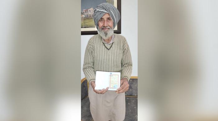 After 74 years of separation, Indian national issued Pakistani visa to meet his brother